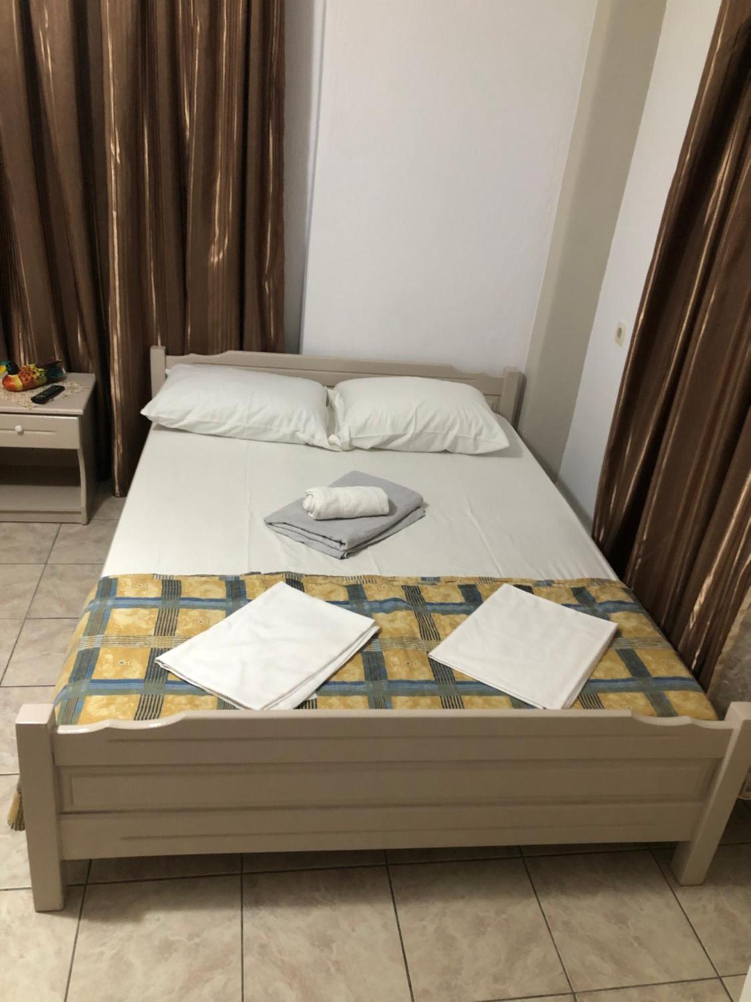 Nikis Rooms Paralía Dış mekan fotoğraf